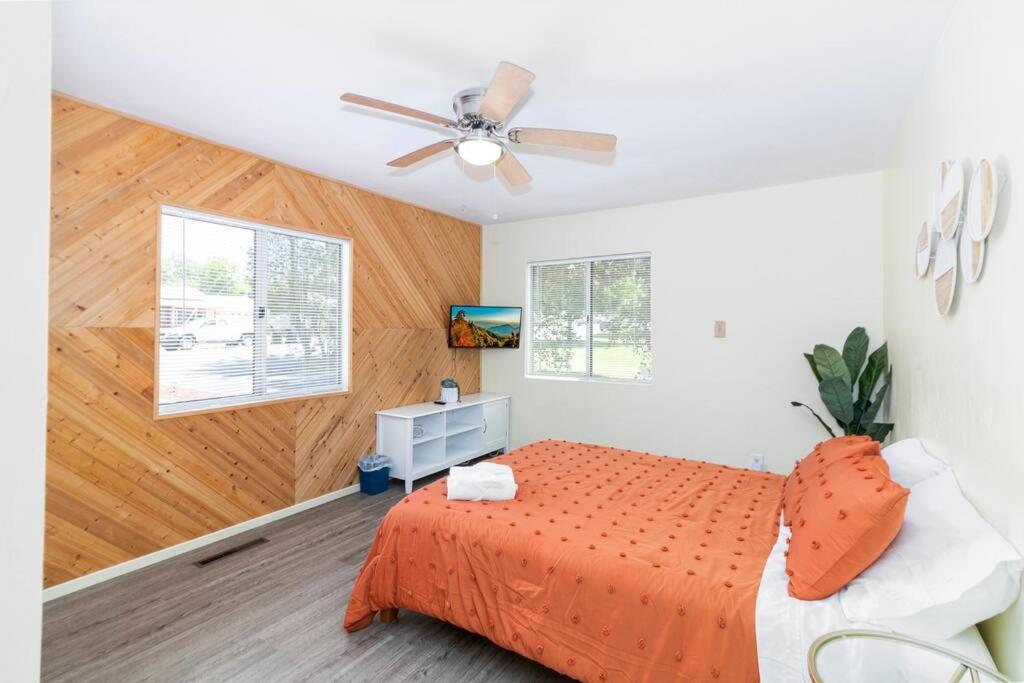 9Min To Univ Of Redlands Spacious Boho Home 5Min To Downtown Discounts Εξωτερικό φωτογραφία